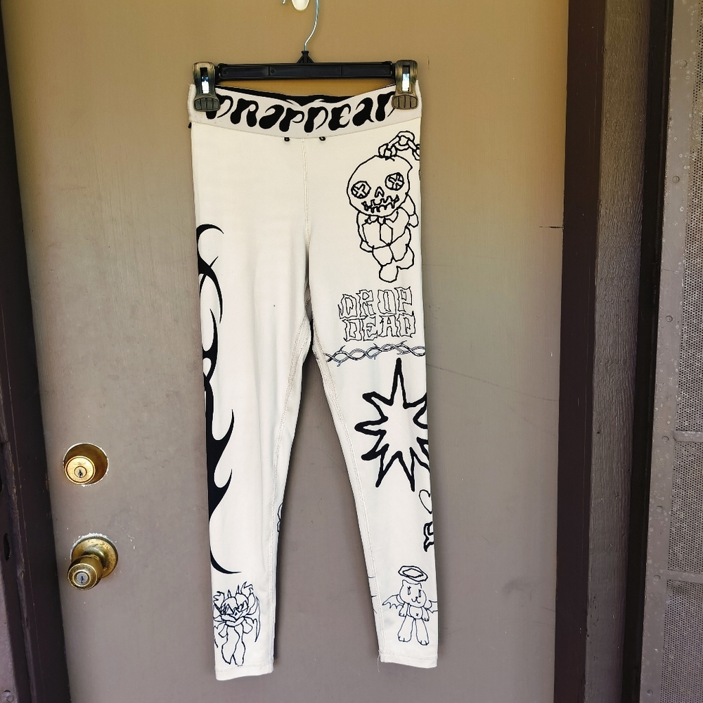 Drop‎ Dead Graphic White and Black Leggings Rare Streetwear Punk Style Emo Alt